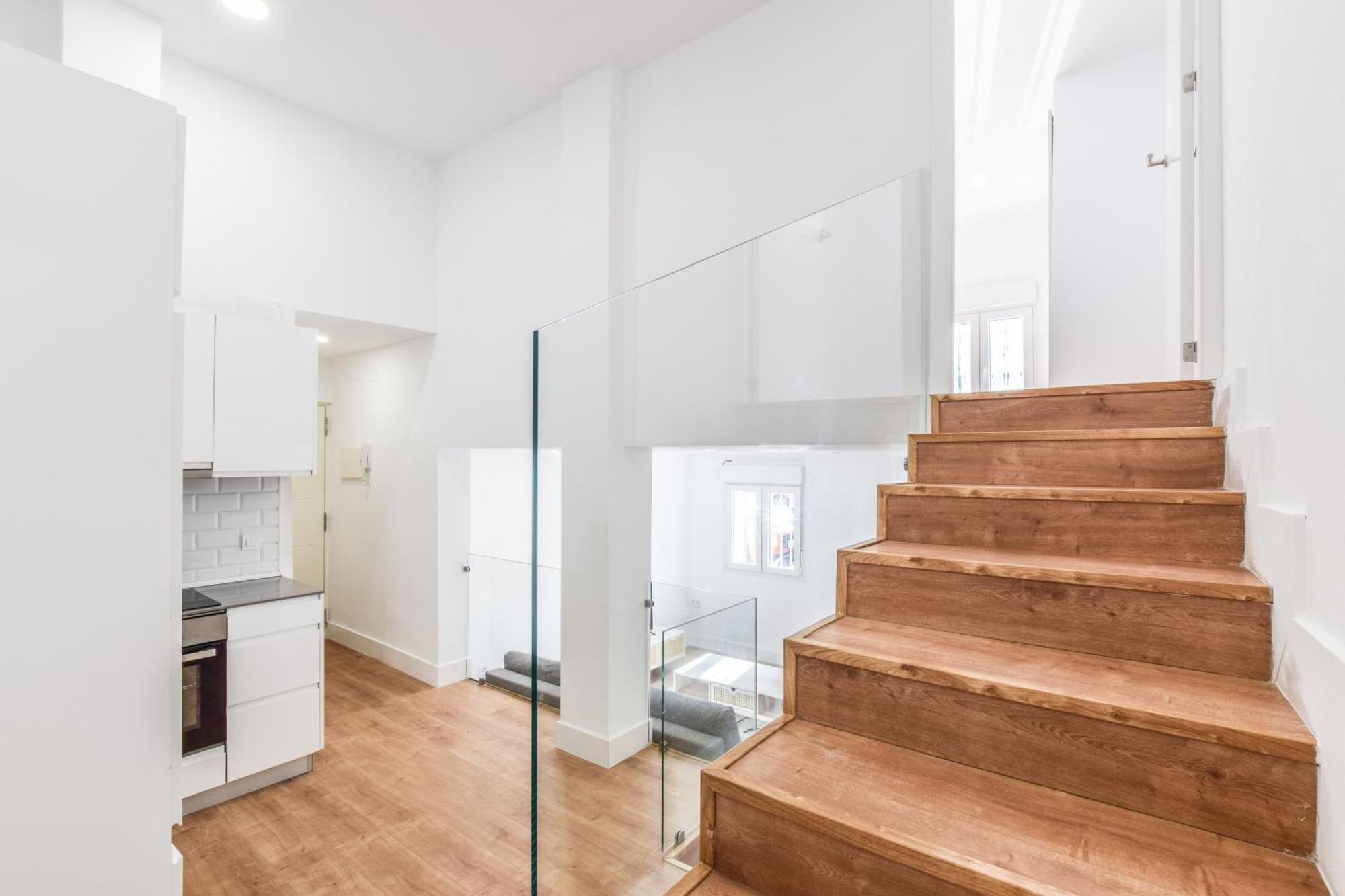 Apartamentos Reformados En Metro Pacifico Alquiler Temporal Madrid Eksteriør bilde