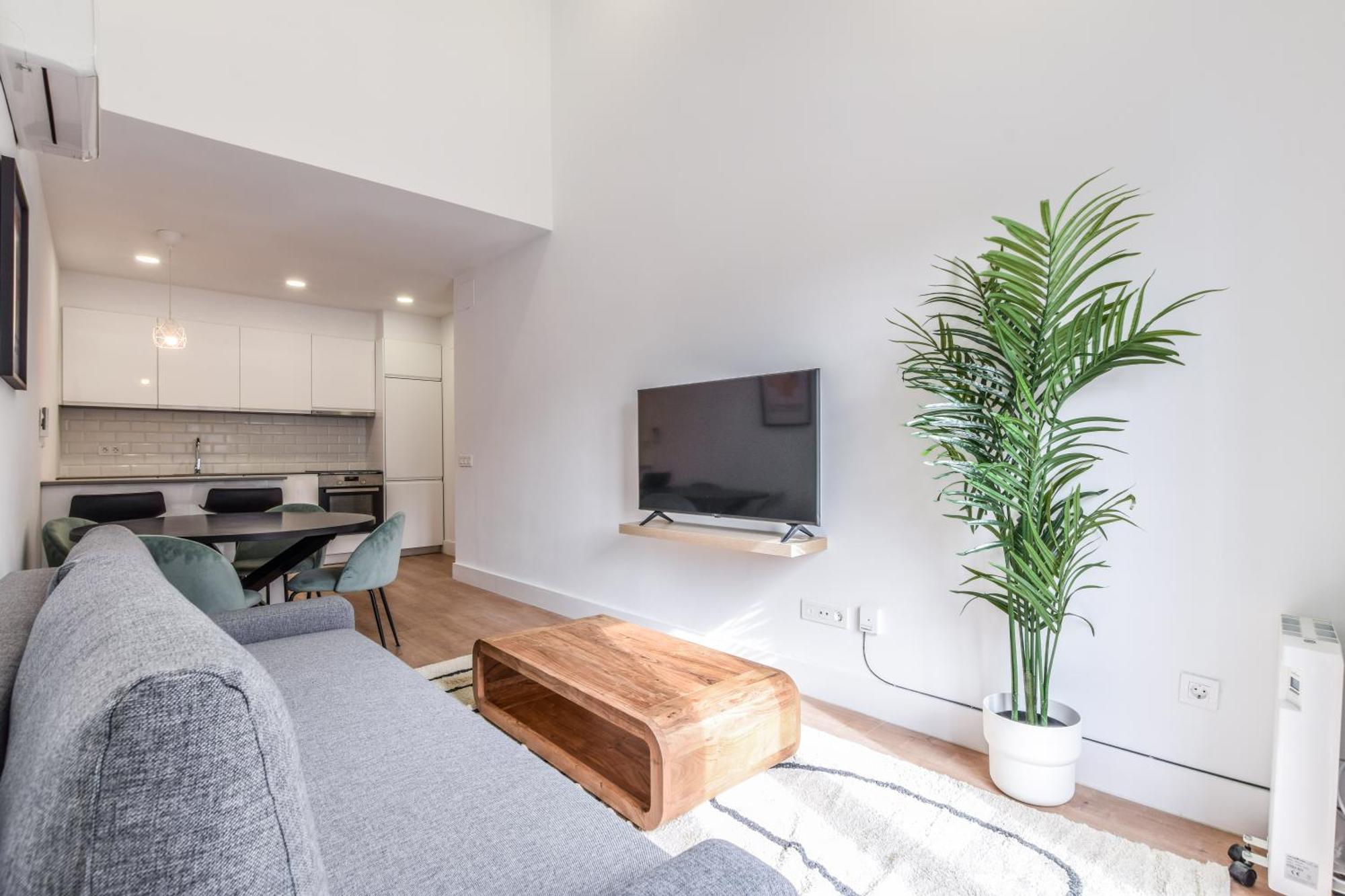 Apartamentos Reformados En Metro Pacifico Alquiler Temporal Madrid Eksteriør bilde